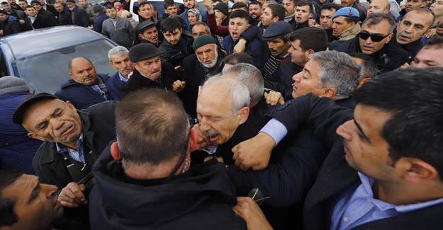 Son Dakika: Şehit Cenazesinde Kılıçdaroğlu'na Saldırı