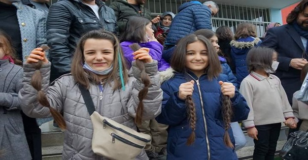 Aydın'da Öğrenciler Ve Veliler 4 Şubat Kanser Günü Nedeniyle Saçlarını Kanser Hastaları İçin Bağışladı