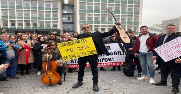 100 Bin Öğretmen Ataması İçin Yapılan Eyleme Haluk Levent'te Katıldı